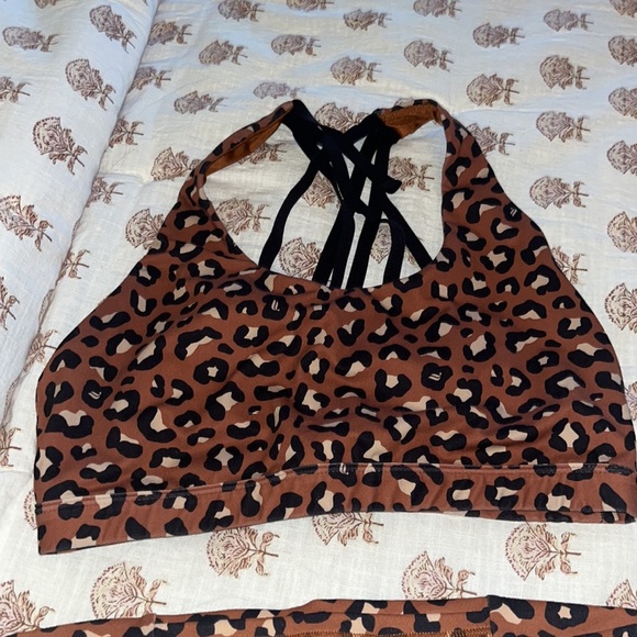 Fabletics Legging Set - Picture 3 of 4